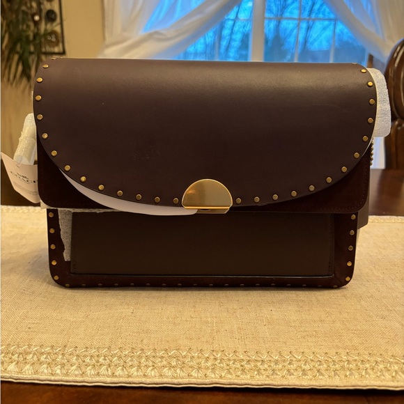 Brand new Coach Dreamer shoulder bag with rivets. 100% authentic with dust bag. - Picture 7 of 8